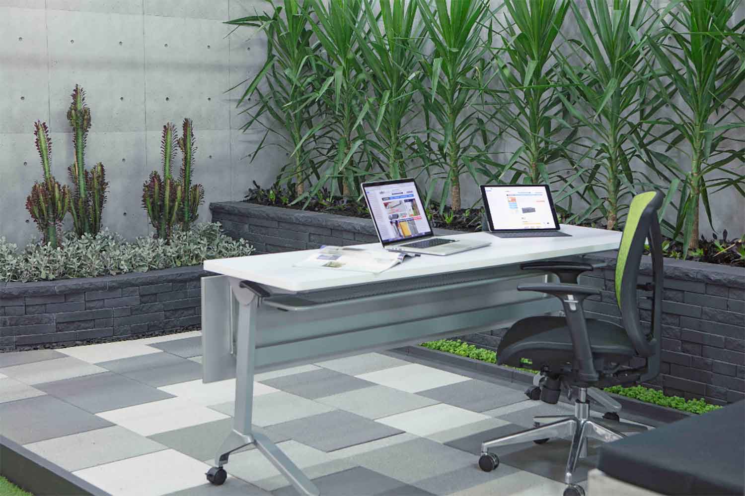 How to set up an outdoor office | Better Homes and Gardens