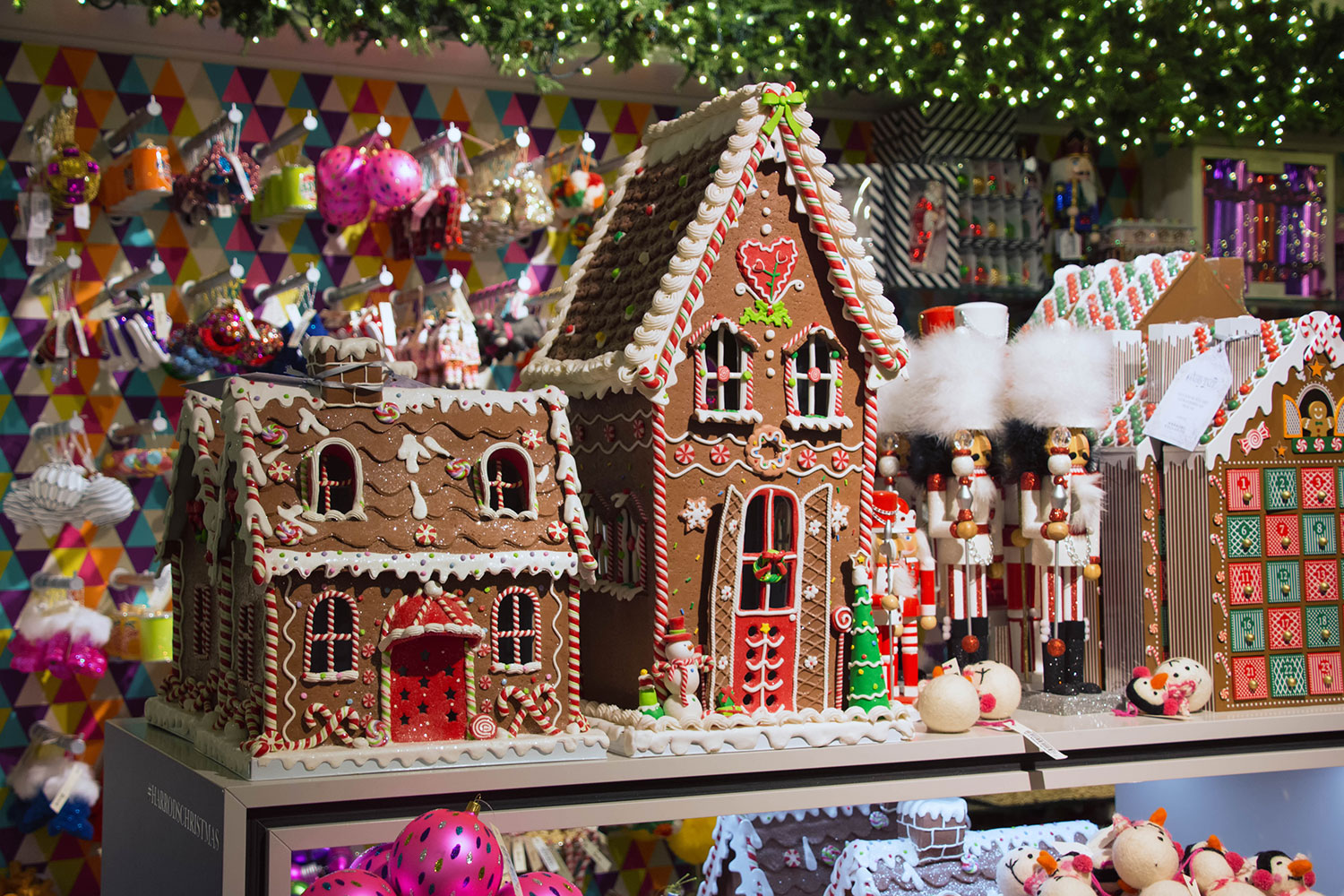 amazing gingerbread houses Better Homes and Gardens