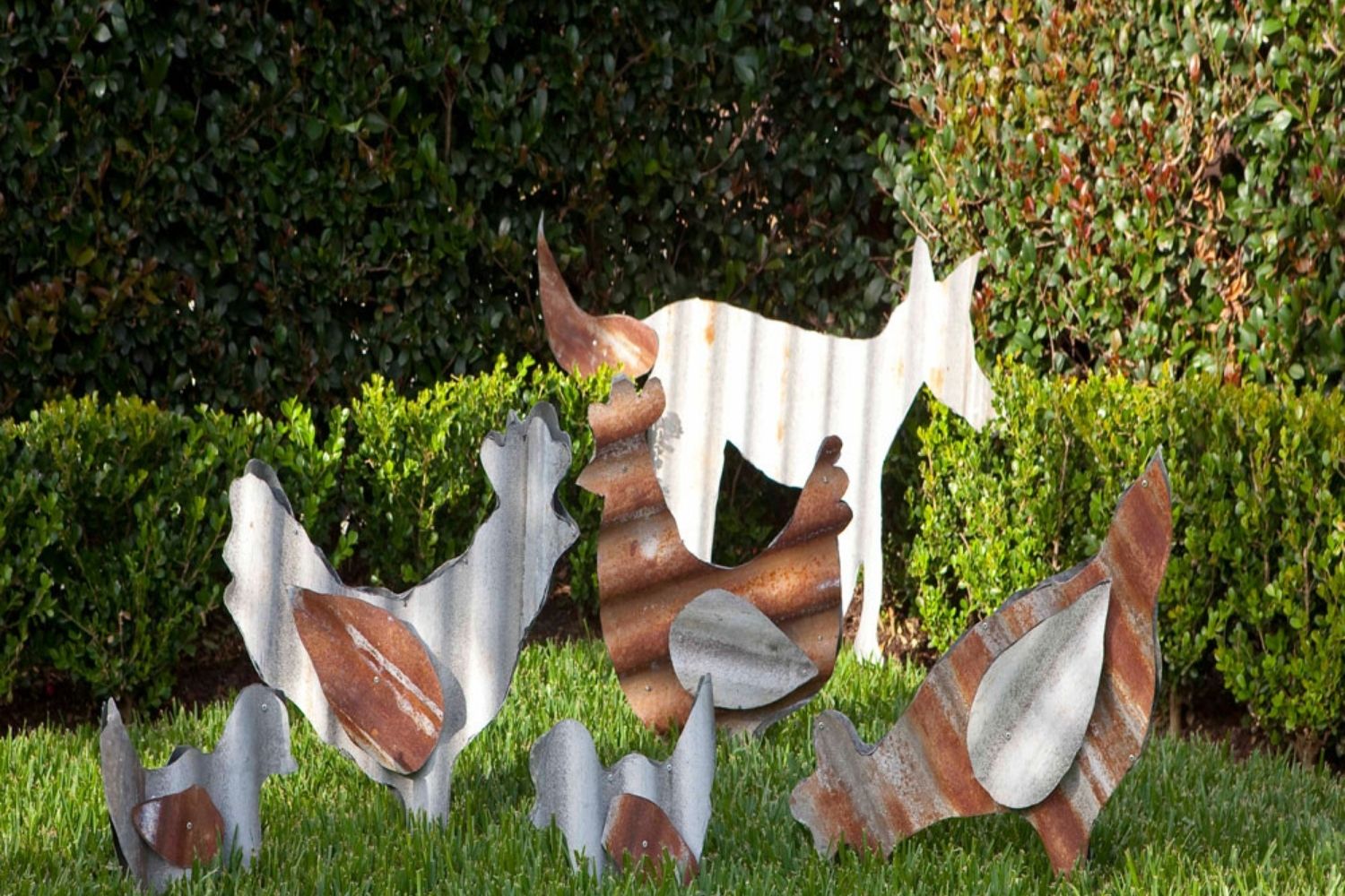 How to make a garden art animals from corrugated iron | Better Homes and  Gardens