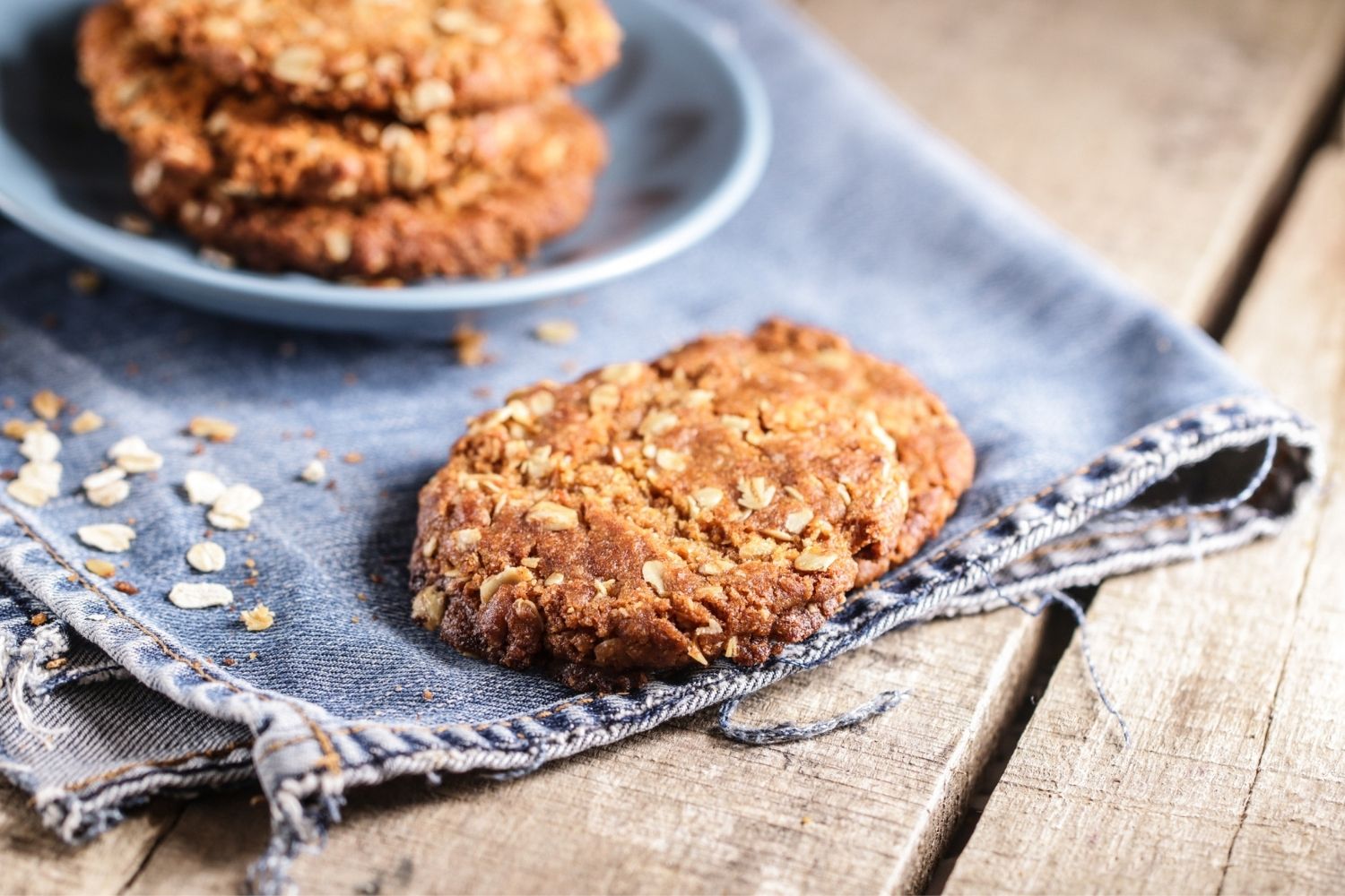 Easy Anzac biscuit recipe with coconut Recipe | Better Homes and Gardens