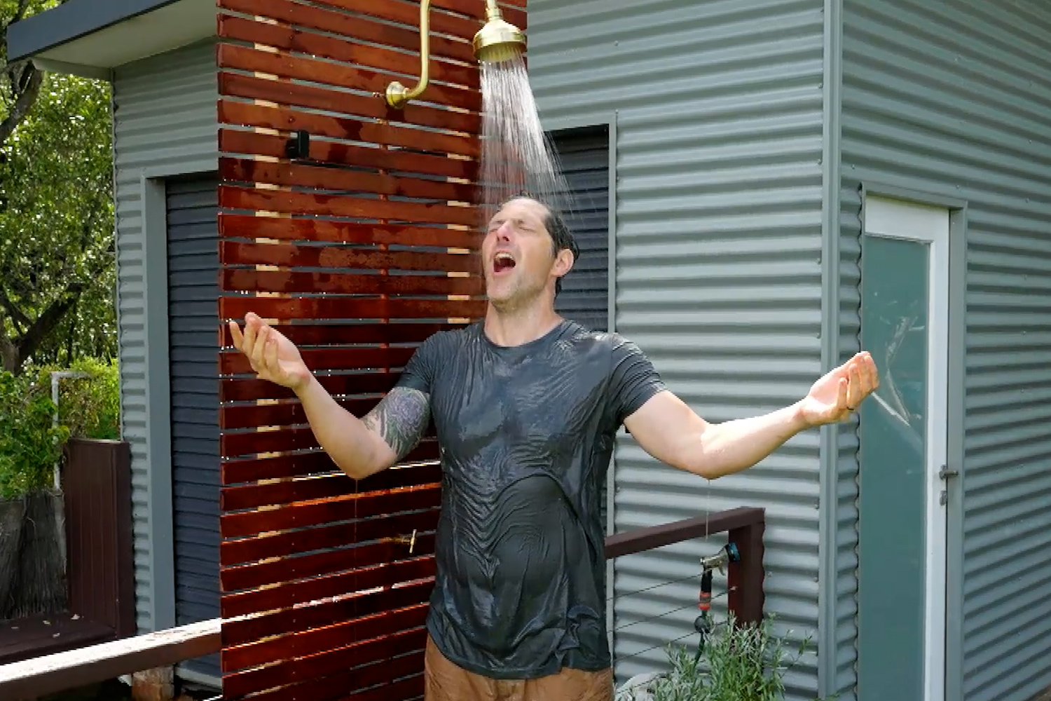How to build an easy outdoor shower