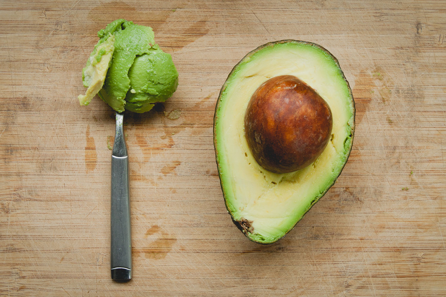 How to soften an avocado instantly for your smashed avo on toast