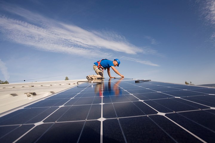 Commercial Solar Panel Cleaning