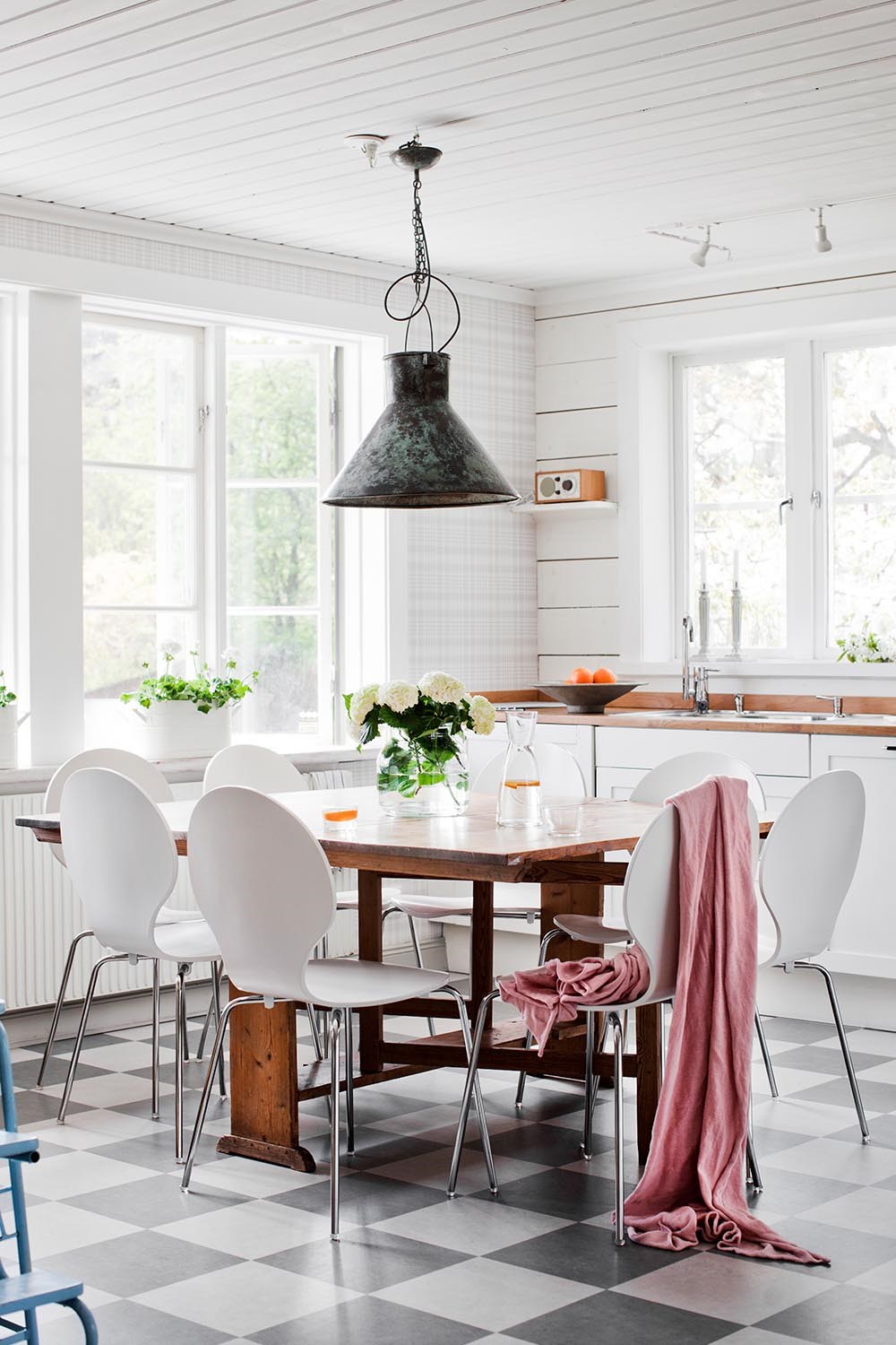 Modern Kitchen Design – 15 Contemporary Kitchen Ideas | Better Homes