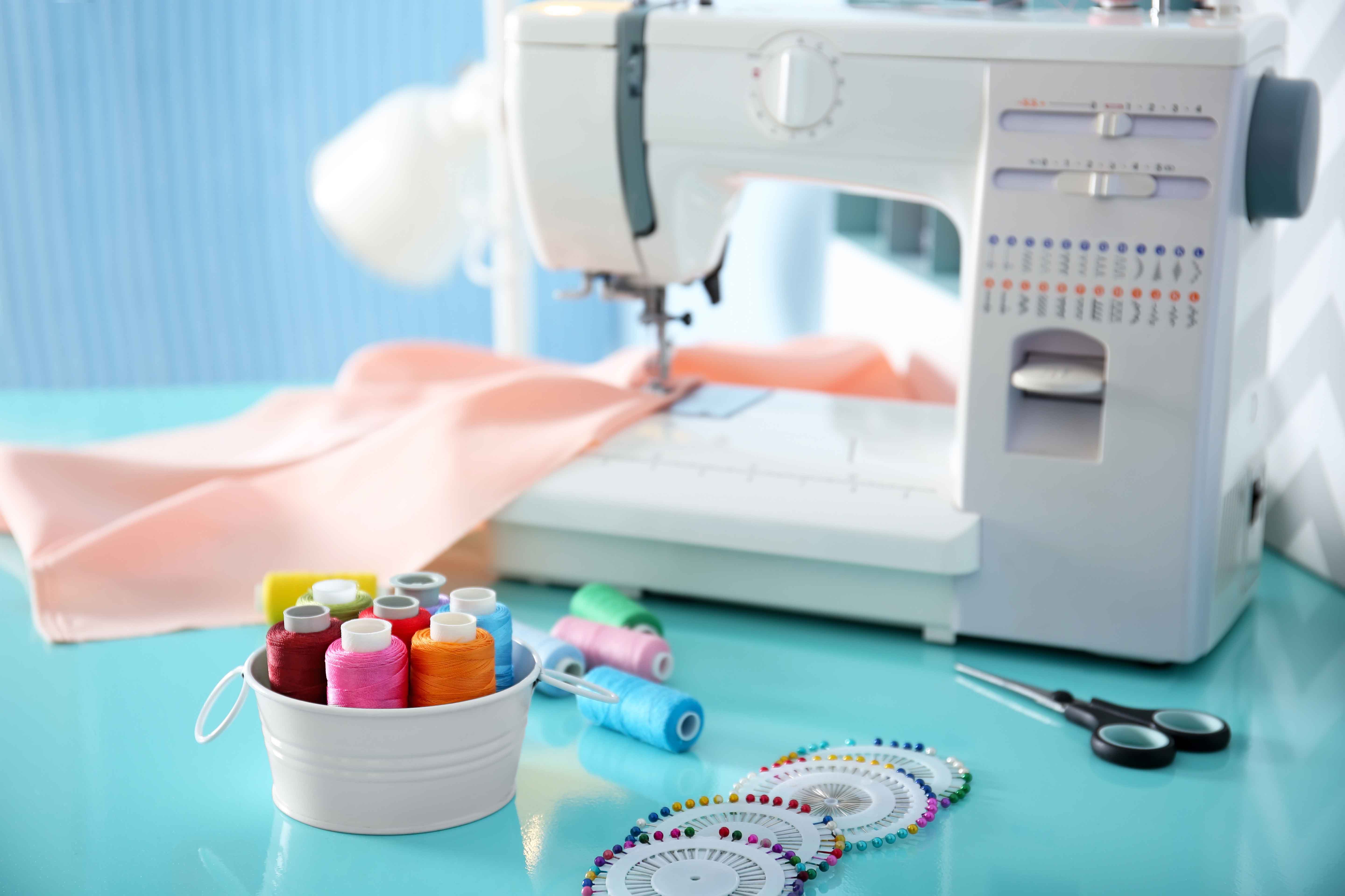 How To Operate A Sewing Machine - Reverasite