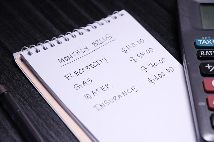 list of monthly expenses