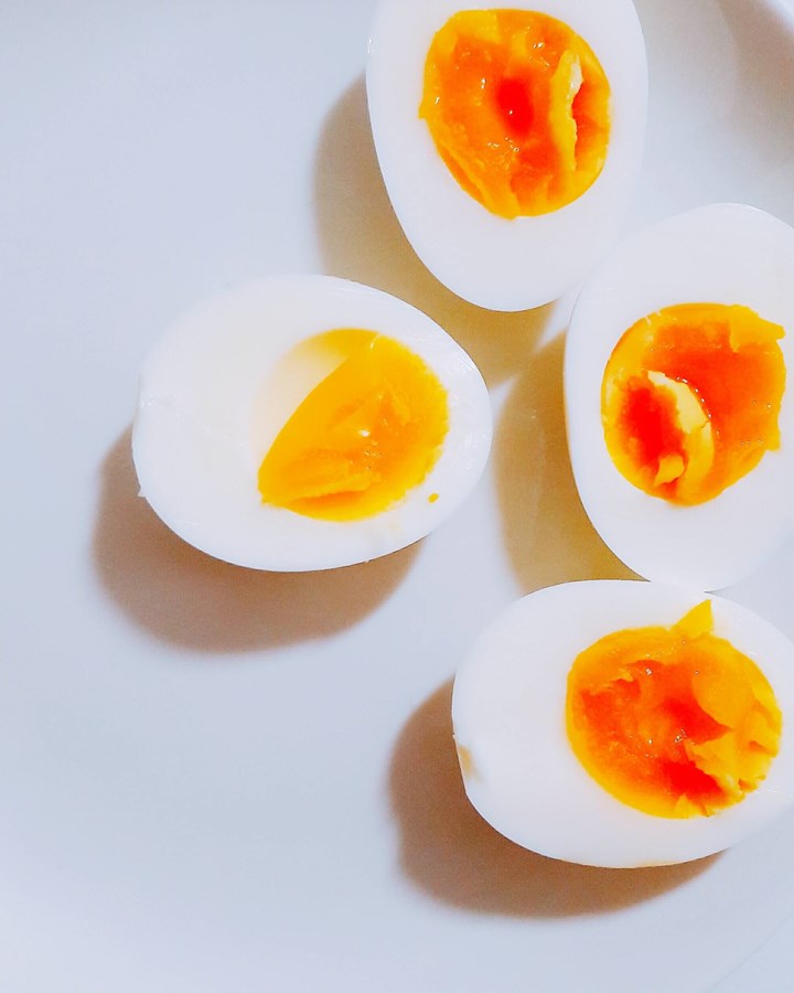 fossiel Lee voorkant How long do boiled eggs last in the fridge? | Better Homes and Gardens