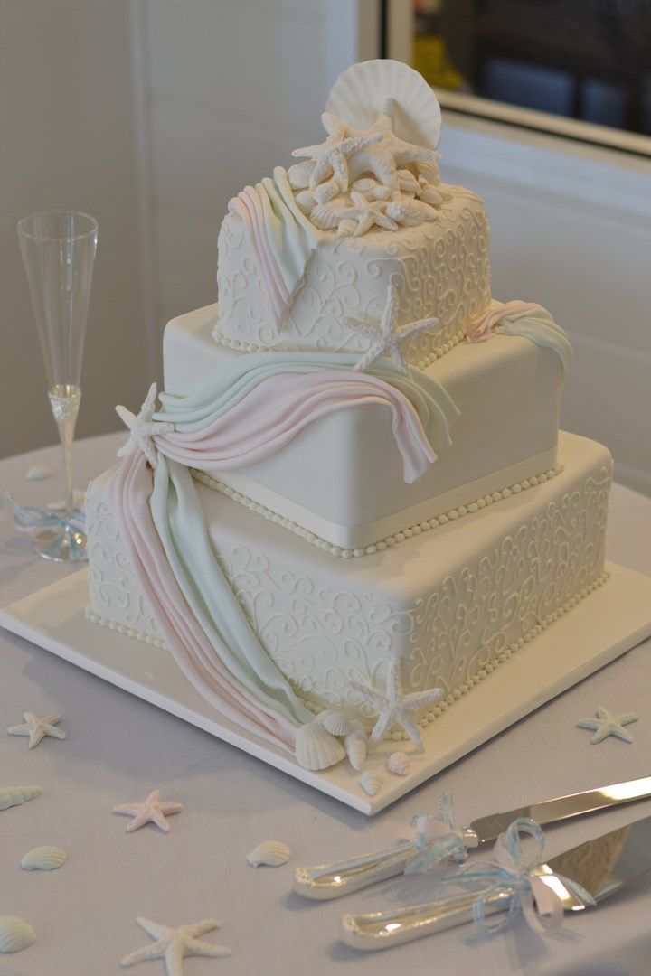 Beach fondant wedding cake