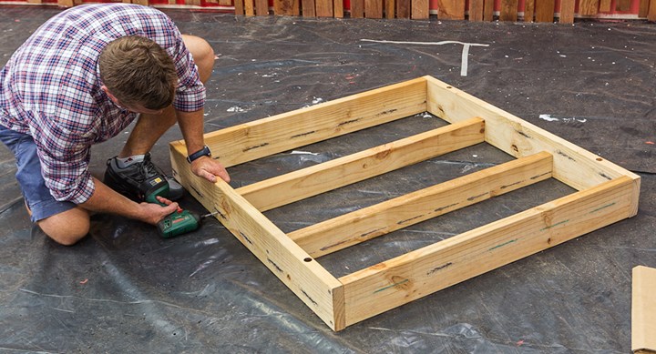 How To Build A Wooden Deck 2 Designs, Wooden Deck Steps Plans Australia