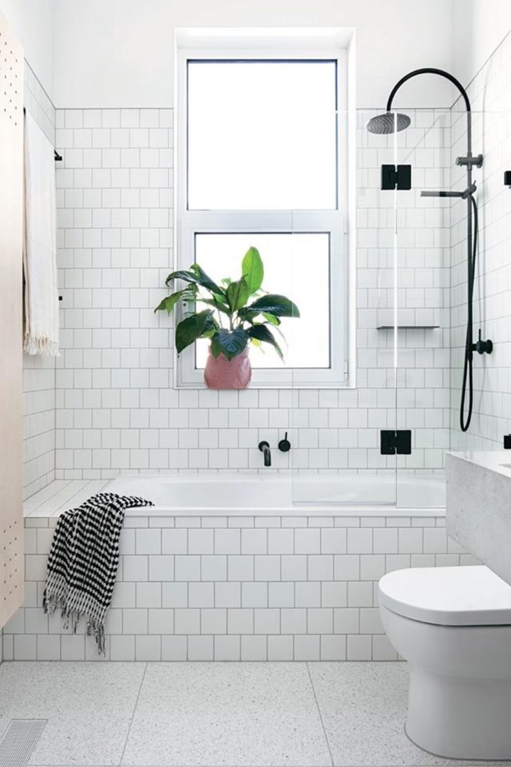 Gorgeous Shower Over Bath Ideas Better Homes And Gardens - Small Bathroom Ideas Shower Over Bath