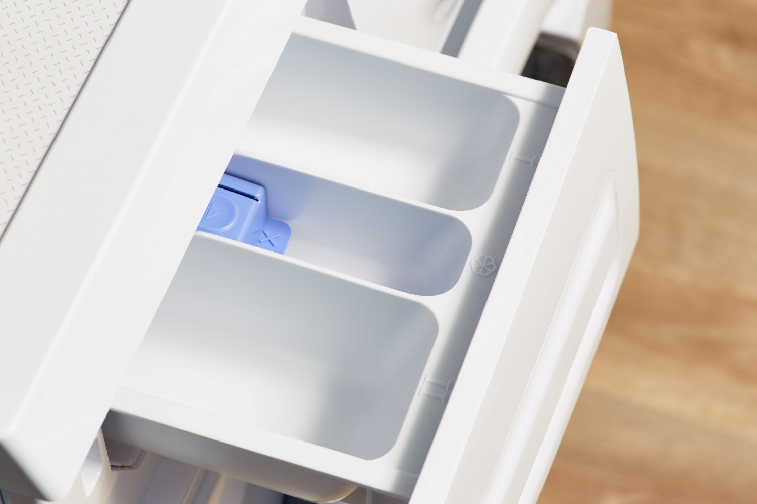 Here's what the three trays in the washing machine are for | Better ...