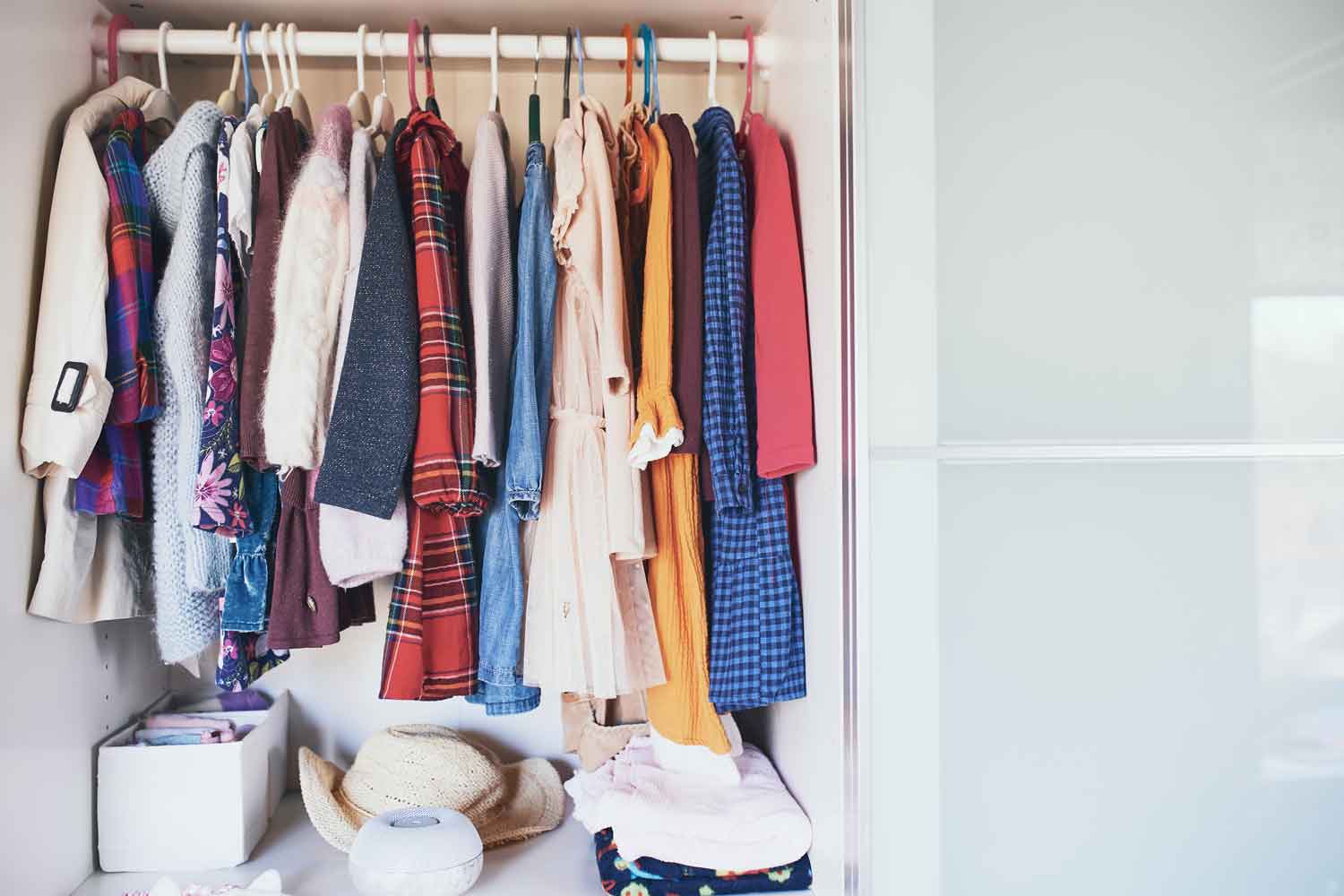 Zero-Effort Method For Decluttering Your Clothes | Better Homes and Gardens