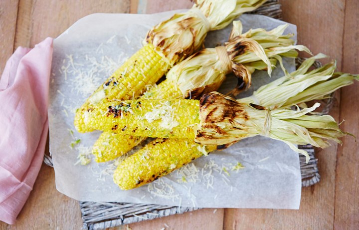Grilled corn with parmesan and lime
