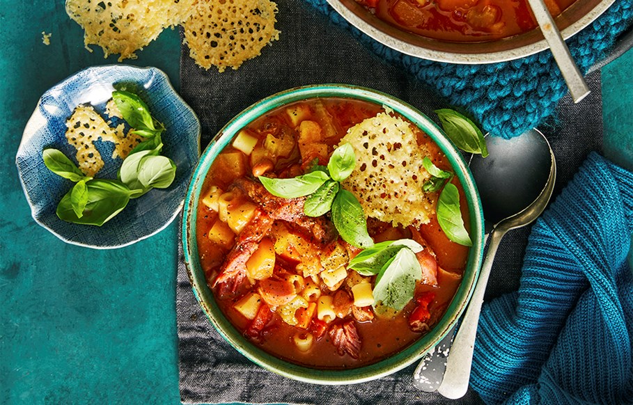 Minestrone soup with ham hocks